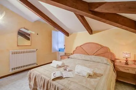 סן ברתולומיאו אל מארה Villa Caterina בית נופש
